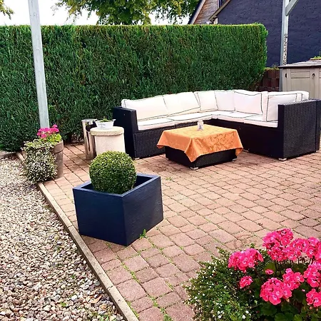 Guest house Landhausidyll 2 Grundshagen